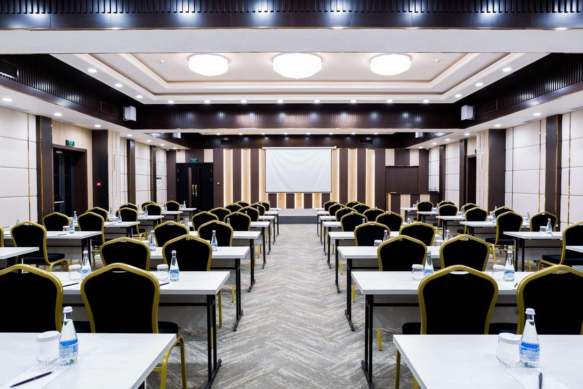 Panarams Tashkent Hotel, A Member Of Radisson Individuals Exteriér fotografie