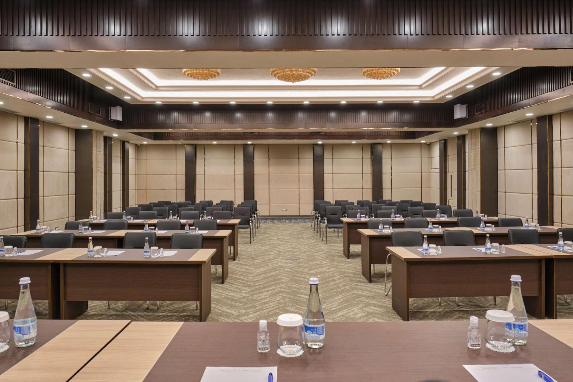 Panarams Tashkent Hotel, A Member Of Radisson Individuals Exteriér fotografie